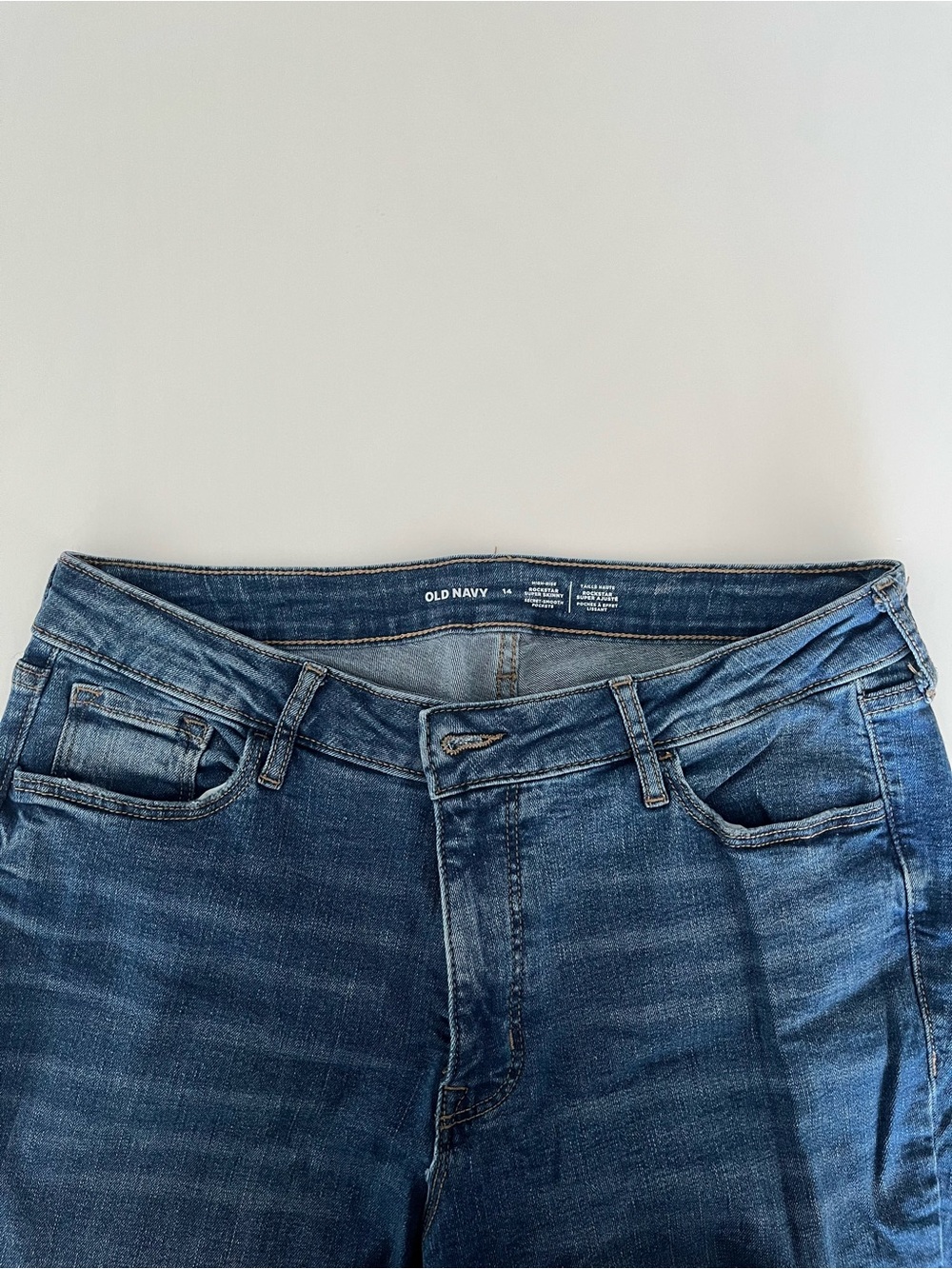 Old Navy rockstar super skinny jeans